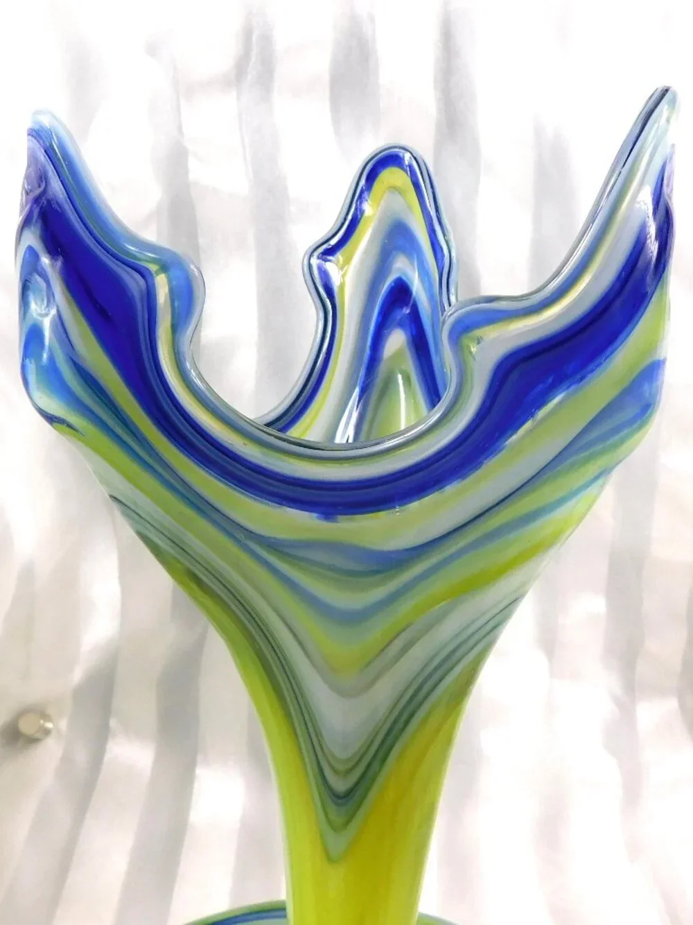N/A this blue